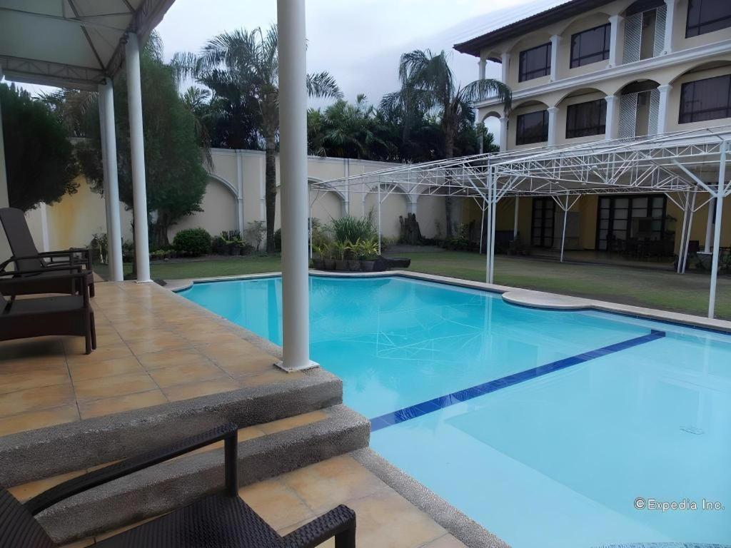 Planta Centro Bacolod Hotel & Residences Luaran gambar
