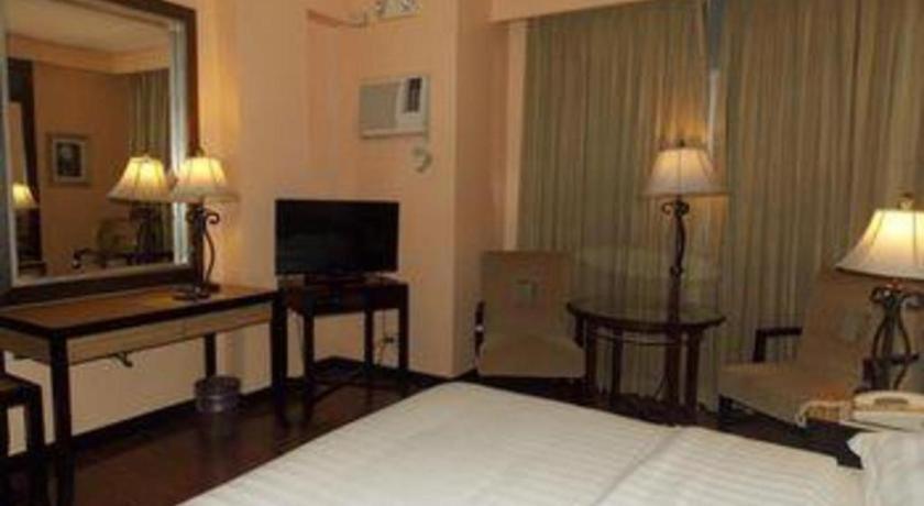 Planta Centro Bacolod Hotel & Residences Luaran gambar